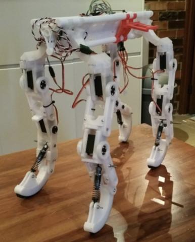 Experimental quadruped robot with 3 jointed legs